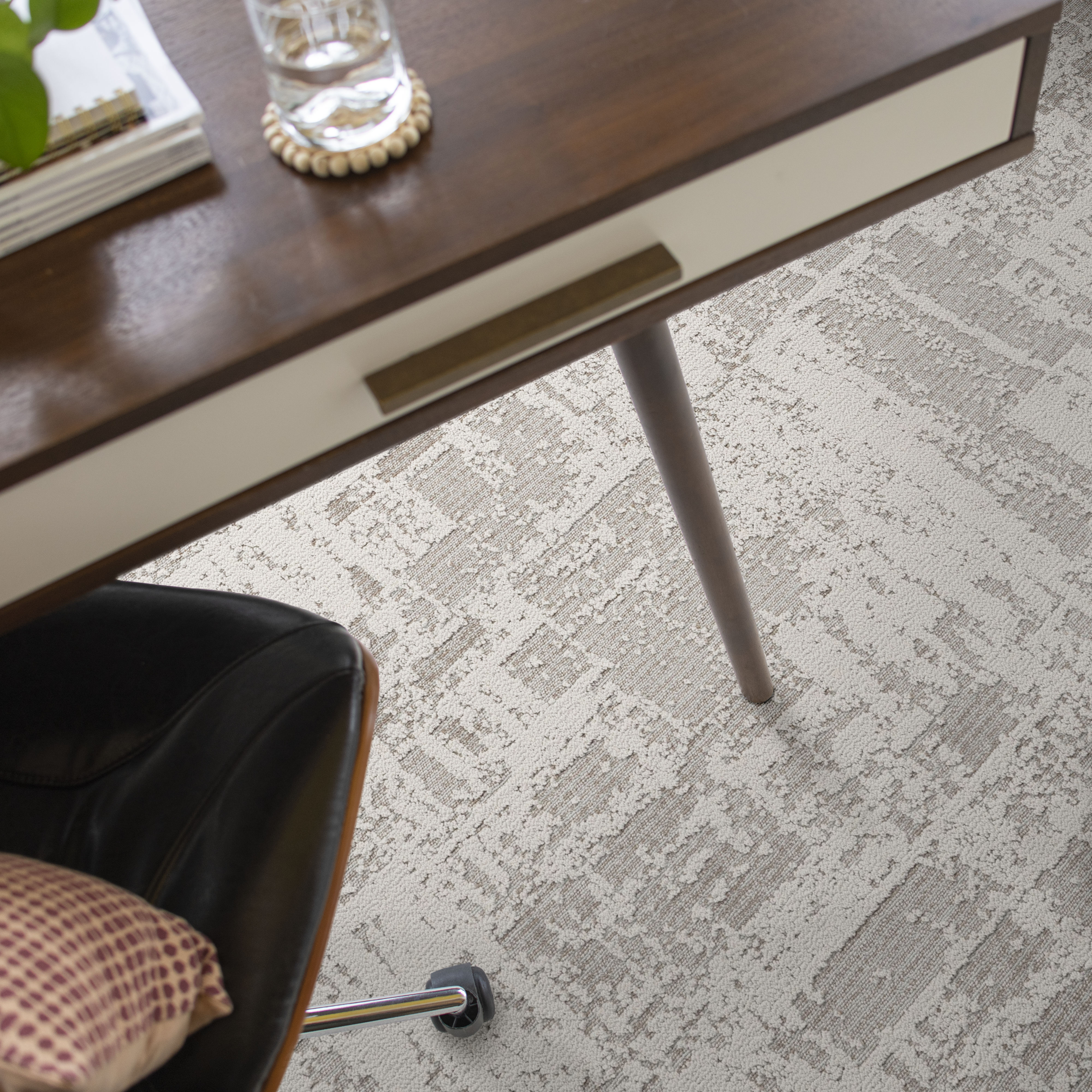 Discover - 100% ANSO® High Performance PET in Linen | AndersonTuftex